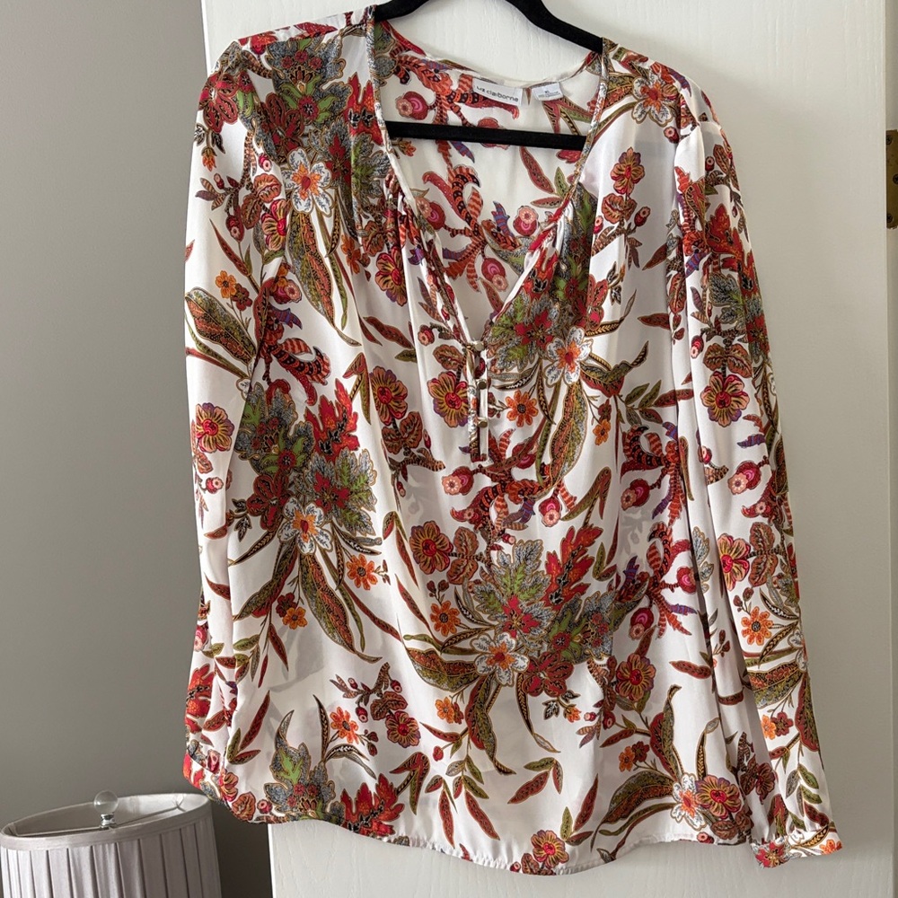 Boho Floral V-Neck Long-Sleeve Blouse - White with Red & Green Floral Print